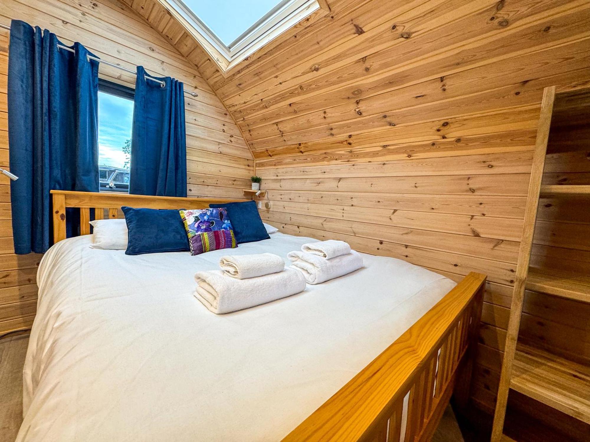 The Firs Country Park Holiday home